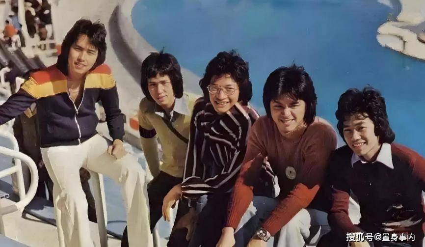 前妻掏空资产,欠债2.5亿,香港娱乐圈巨头的痛苦婚姻经历